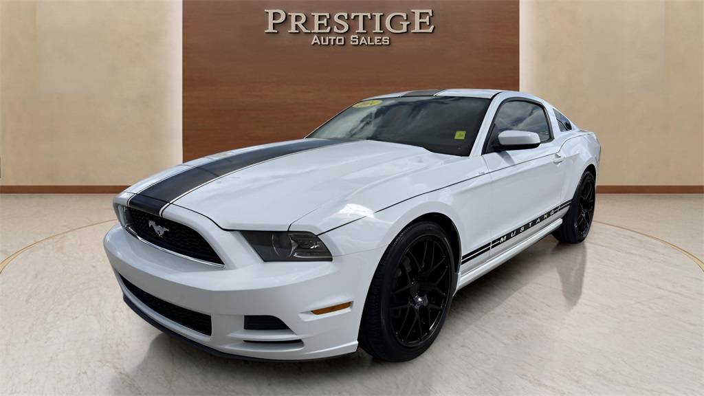 2014 Ford Mustang V6 Premium — Coupe — 139,293 mi — Ocala, FL