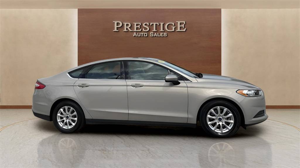 2016 Ford Fusion S — Sedan — 108,458 mi — Ocala, FL