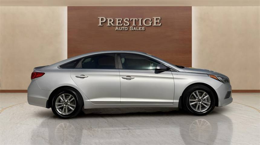 2016 Hyundai Sonata SE — Sedan — 83,386 mi — Ocala, FL