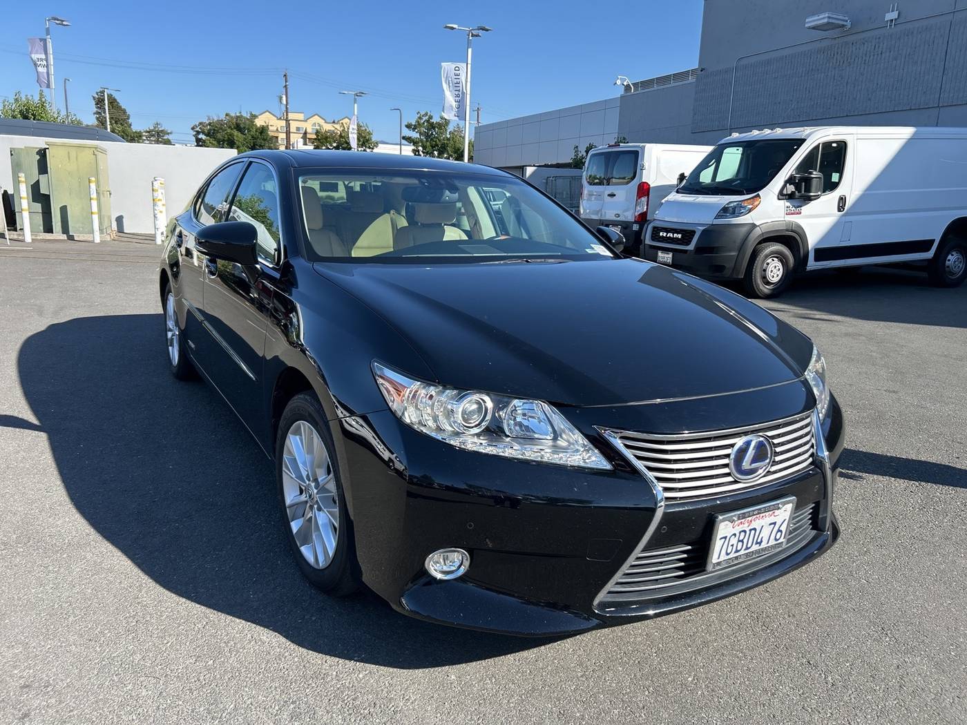 2014 Lexus ES ES 300h — Sedan — 74,768 mi — Concord, CA