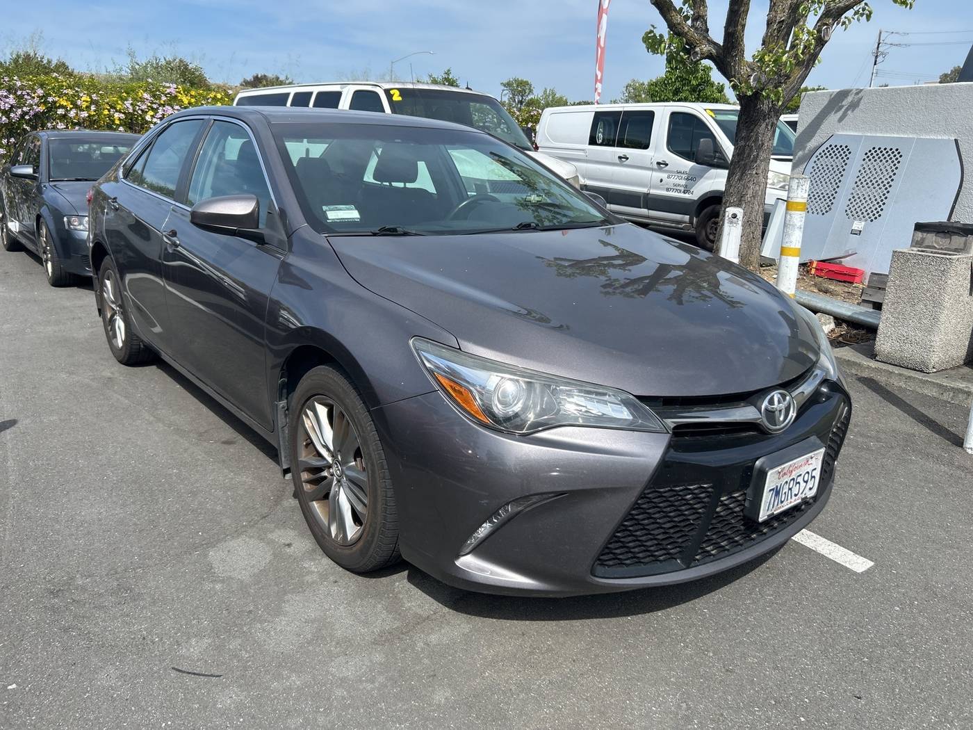2015 Toyota Camry SE — Sedan — 84,182 mi — Concord, CA