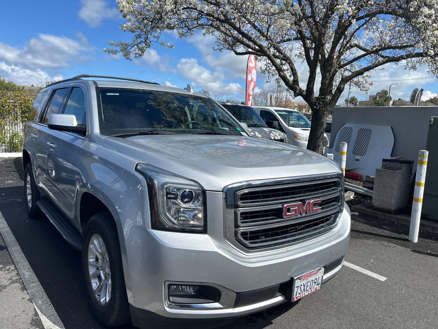 2015 GMC Yukon SLT — SUV — 43,603 mi — Concord, CA