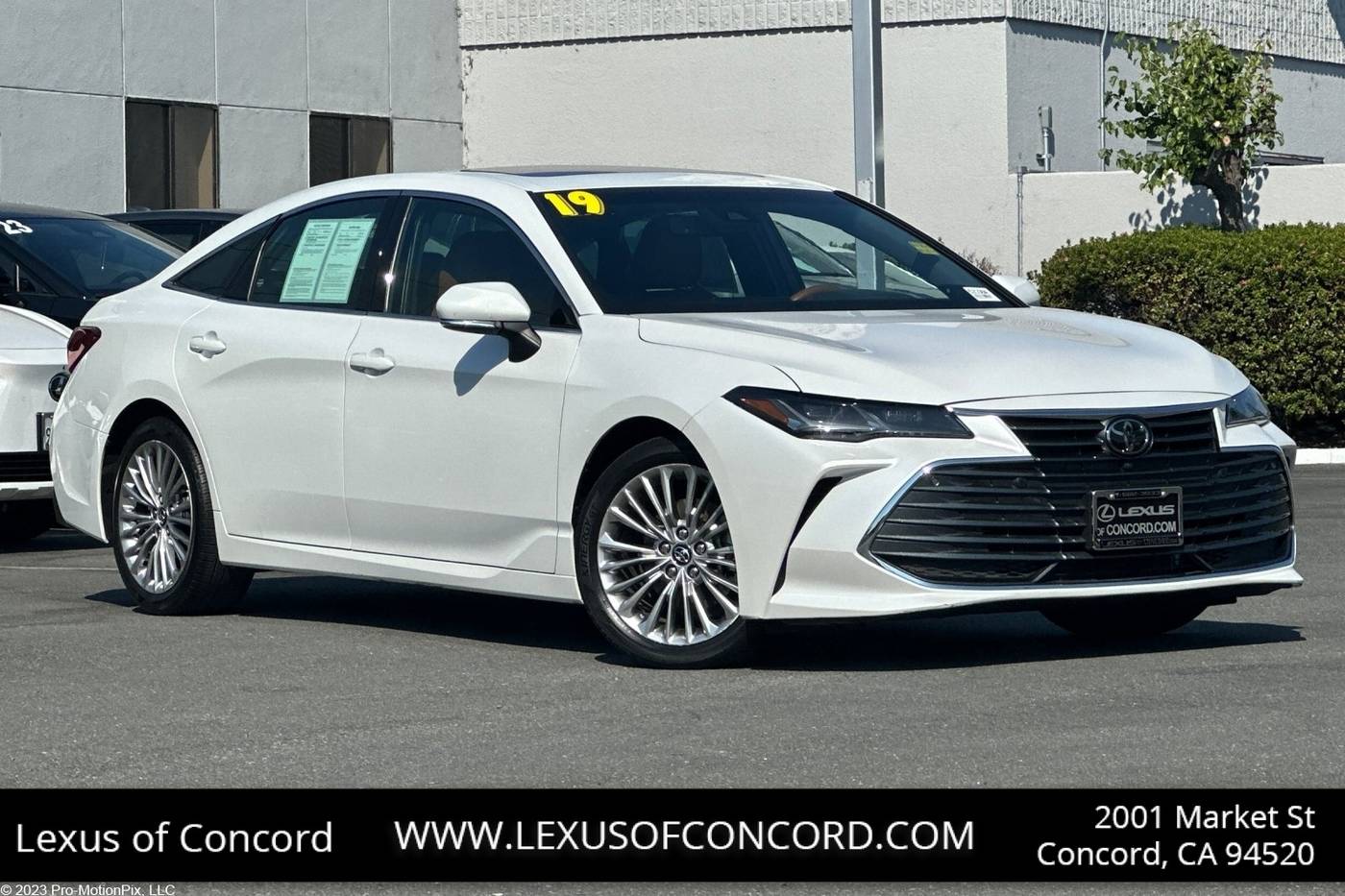 2019 Toyota Avalon XLE — Sedan — 19,352 mi — Concord, CA