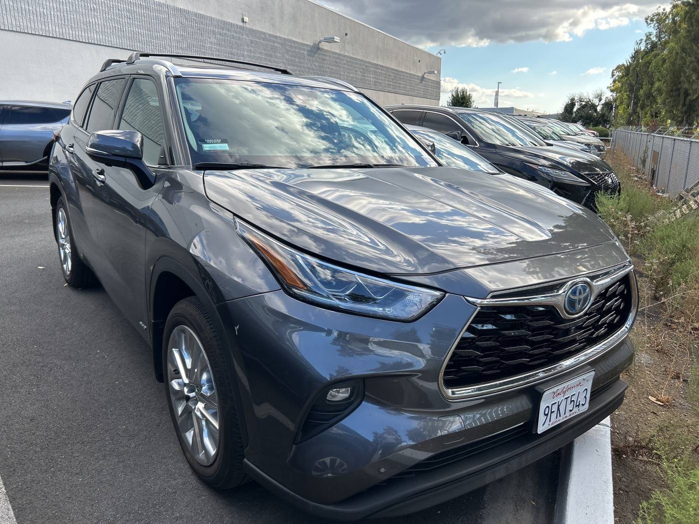 2023 Toyota Highlander Hybrid Limited — SUV — 53,352 mi — Concord, CA