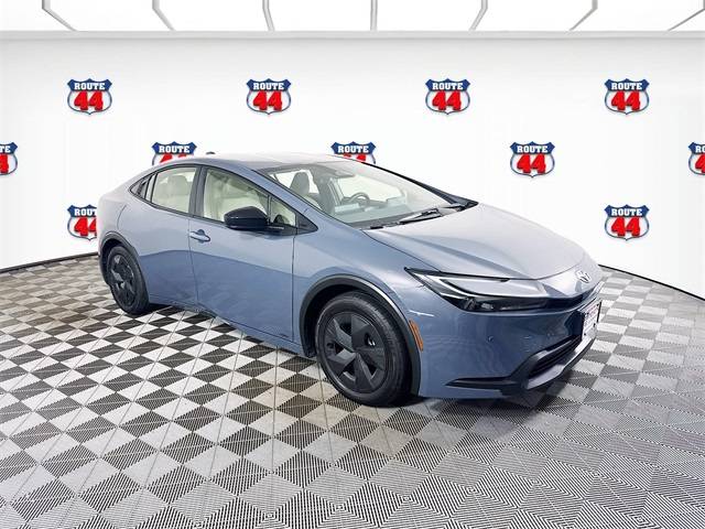 2024 Toyota Prius LE — Hatchback — 6,868 mi — Raynham, MA
