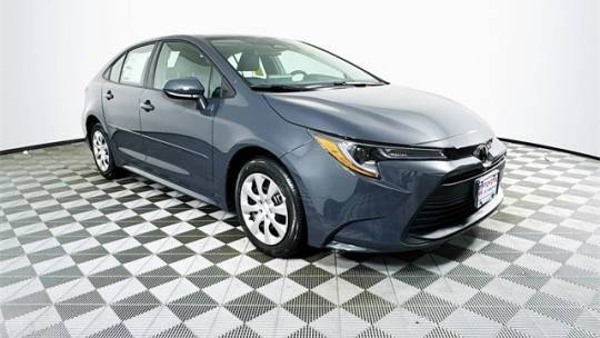 2025 Toyota Corolla LE — Sedan — 606 mi — Raynham, MA