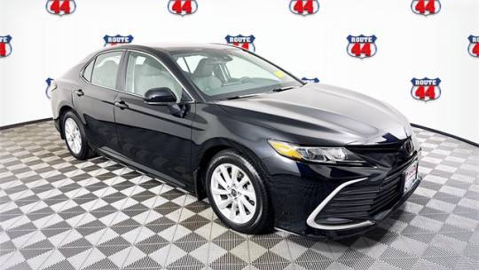 2023 Toyota Camry LE — Sedan — 27,420 mi — Raynham, MA