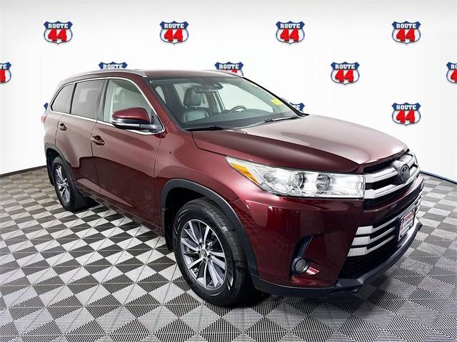 2017 Toyota Highlander XLE — SUV — 73,680 mi — Raynham, MA