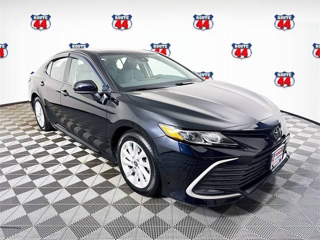 2021 Toyota Camry LE — Sedan — 43,912 mi — Raynham, MA