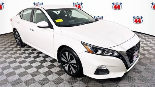 2021 Nissan Altima SV — Sedan — 57,315 mi — Raynham, MA