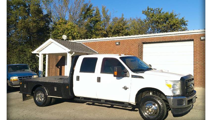 2011 Ford Super Duty F-350 Chassis Cab XL — Chassis Cab Truck — 152,392 mi — Shelbyville, TN