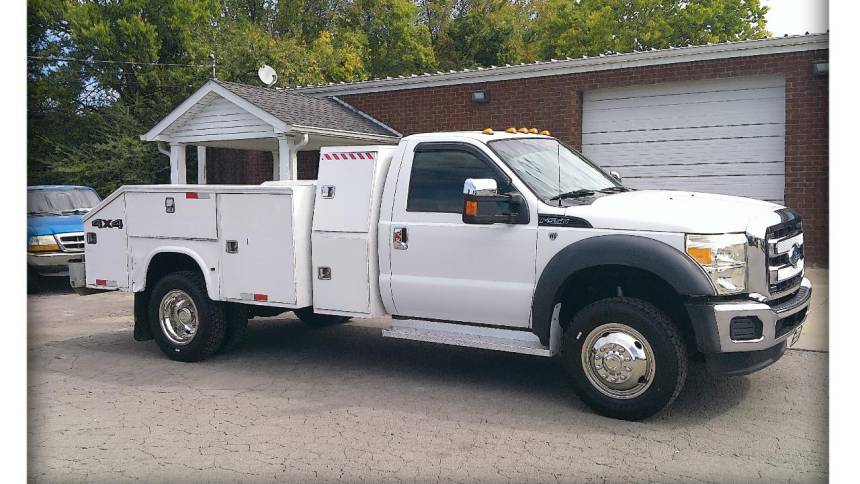 2014 Ford Super Duty F-550 Chassis Cab XL — Chassis Cab Truck — 264,397 mi — Shelbyville, TN