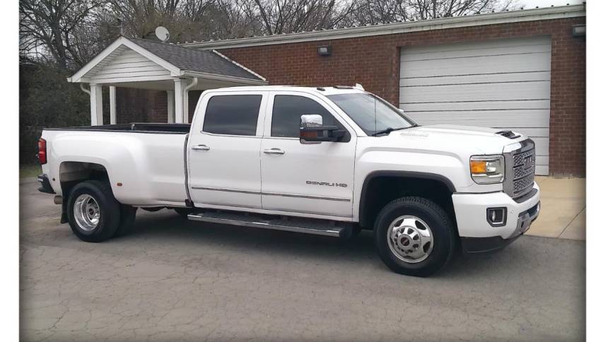 2019 GMC Sierra 3500HD Denali — Pickup Truck — 158,168 mi — Shelbyville, TN