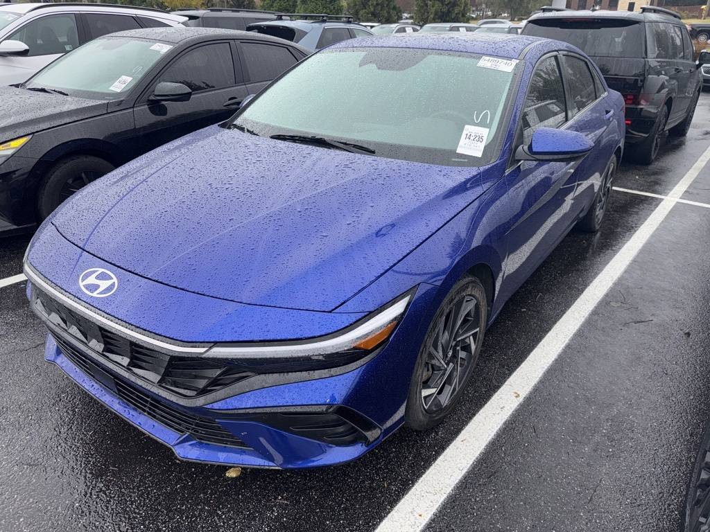 2024 Hyundai Elantra SEL — Sedan — 5 mi — Cumming, GA