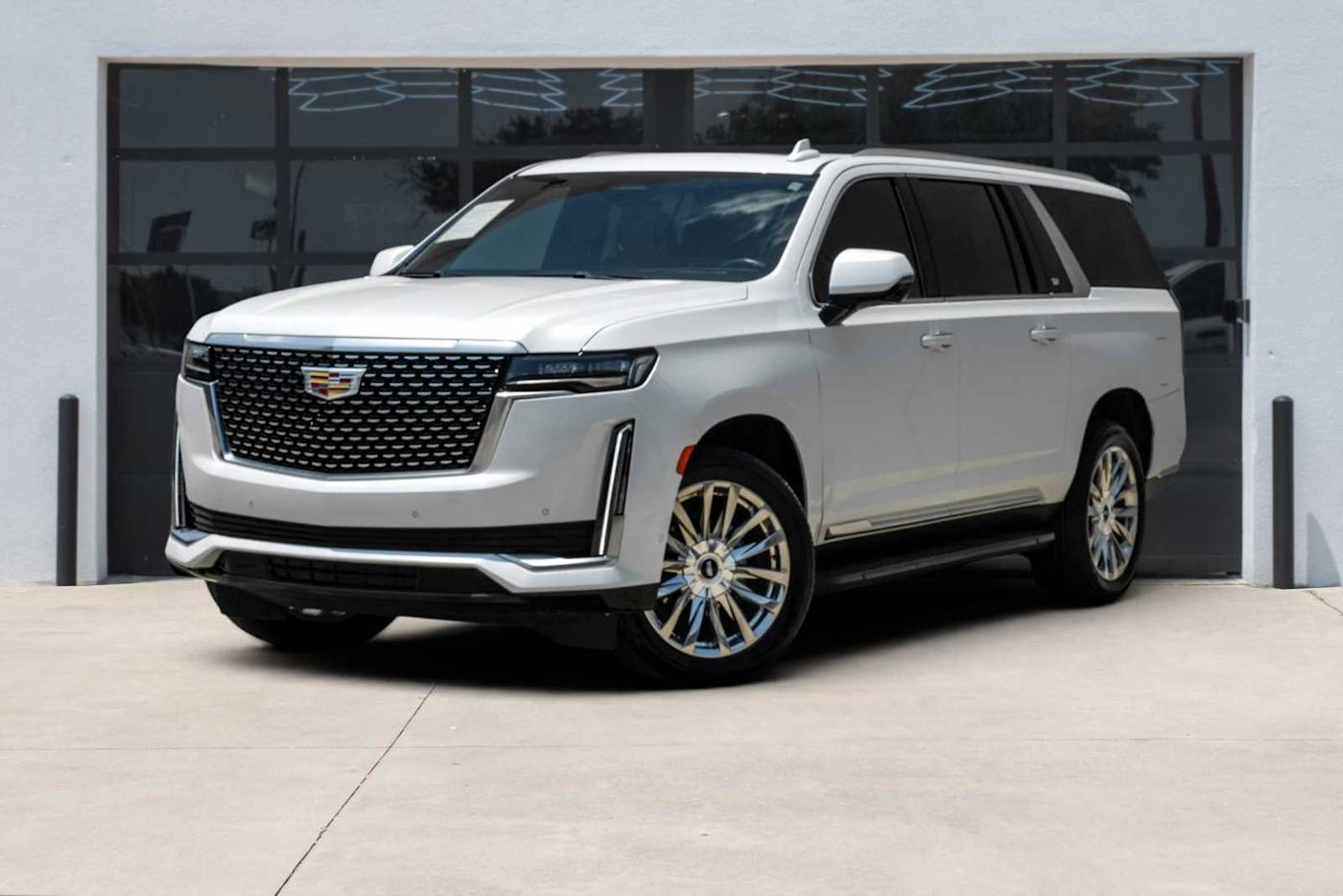 2022 Cadillac Escalade Premium Luxury