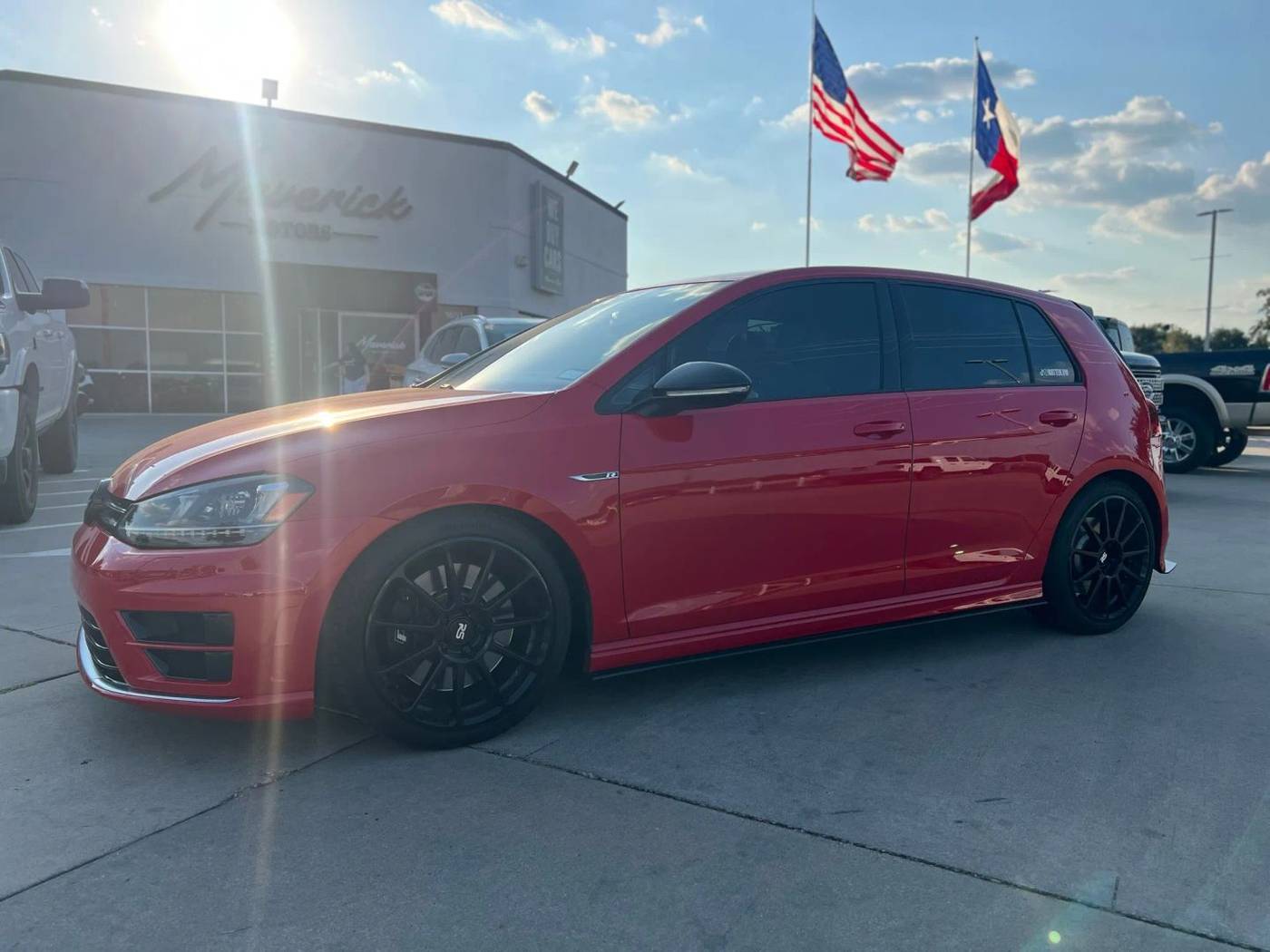 2016 Volkswagen Golf R Base — Hatchback — 51,913 mi — Lewisville, TX