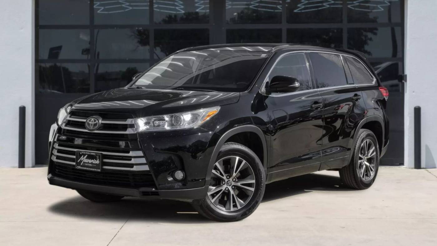2017 Toyota Highlander LE Plus — SUV — 144,941 mi — Lewisville, TX