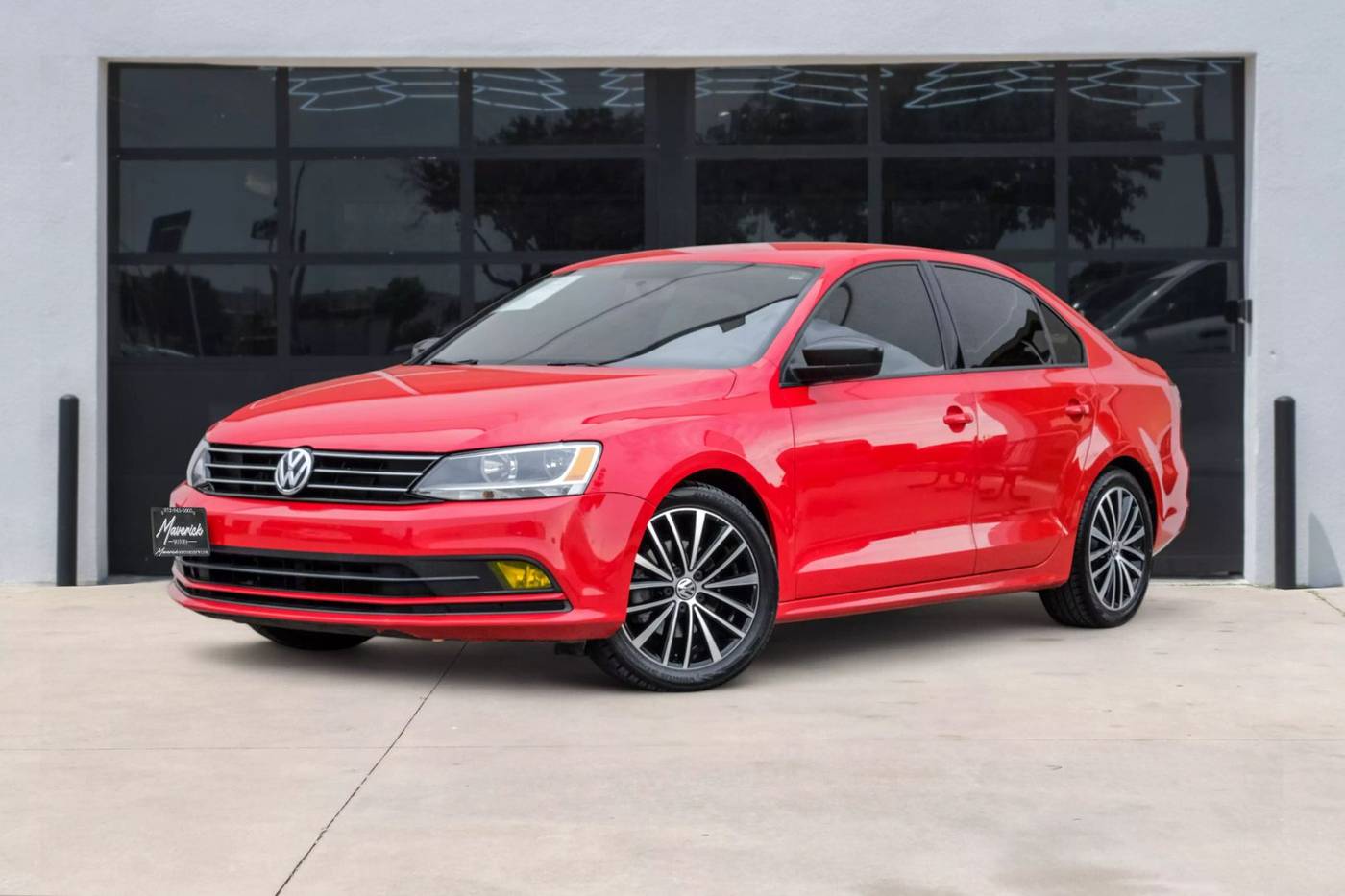 2016 Volkswagen Jetta 1.8T Sport — Sedan — 69,437 mi — Lewisville, TX