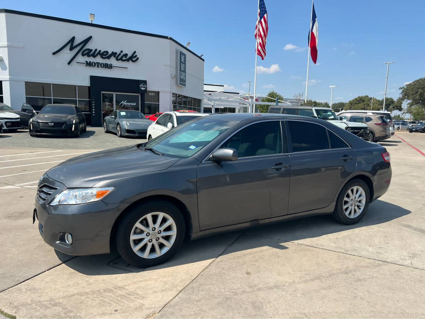 2011 Toyota Camry XLE — Sedan — 104,205 mi — Lewisville, TX