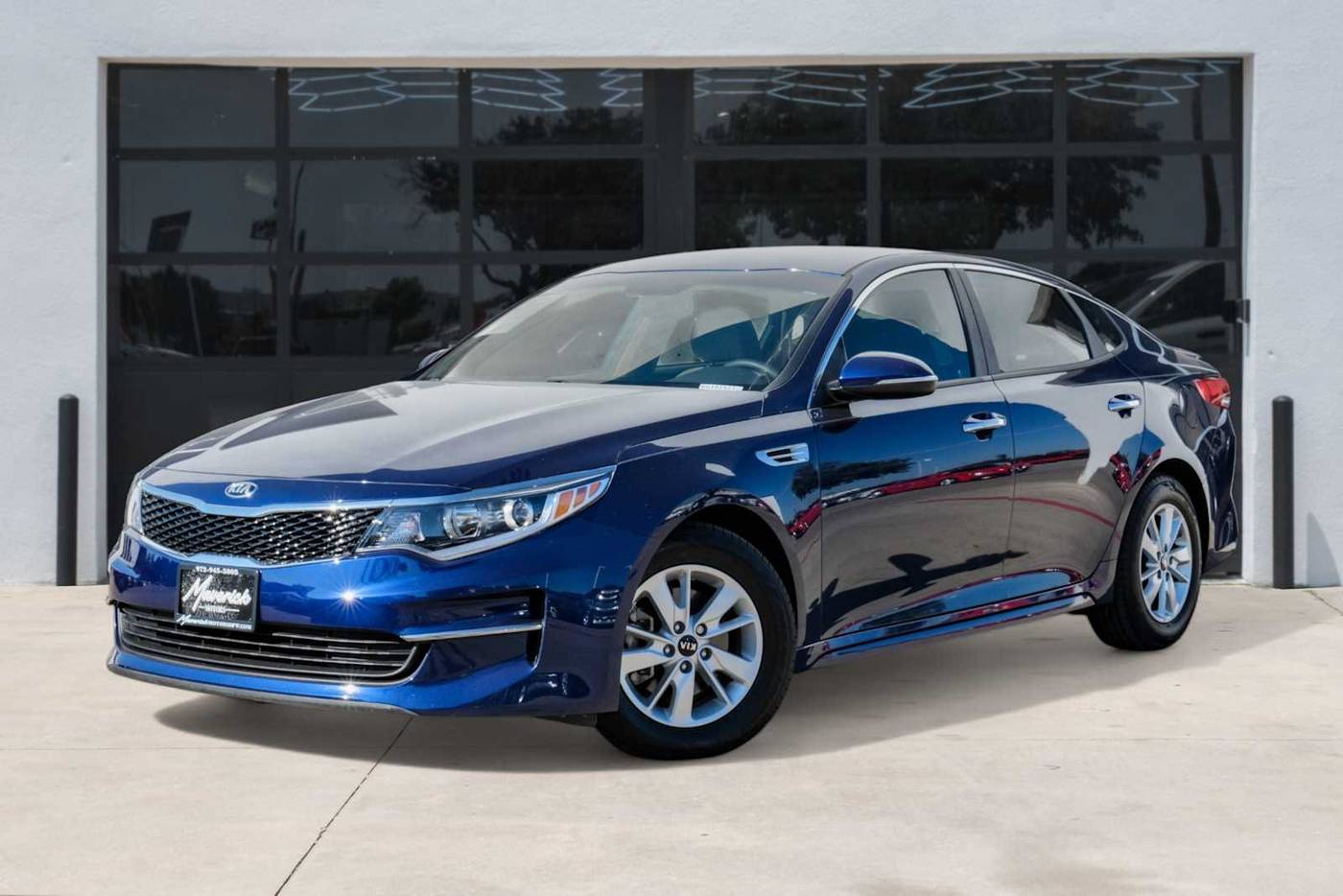 2016 Kia Optima LX — Sedan — 54,514 mi — Lewisville, TX