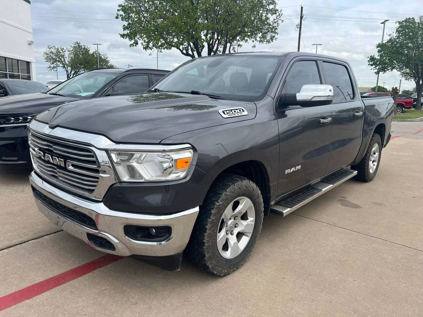 2020 Ram 1500 Lone Star — Pickup Truck — 122,385 mi — Lewisville, TX