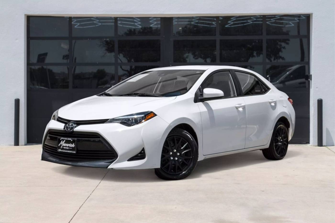 2018 Toyota Corolla LE — Sedan — 94,927 mi — Lewisville, TX
