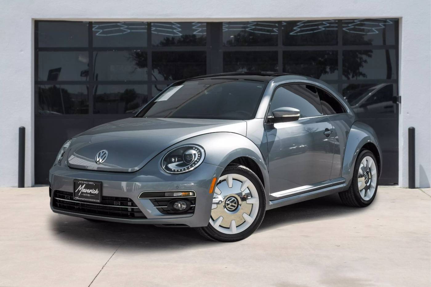 2019 Volkswagen Beetle SEL — Coupe — 10,904 mi — Lewisville, TX