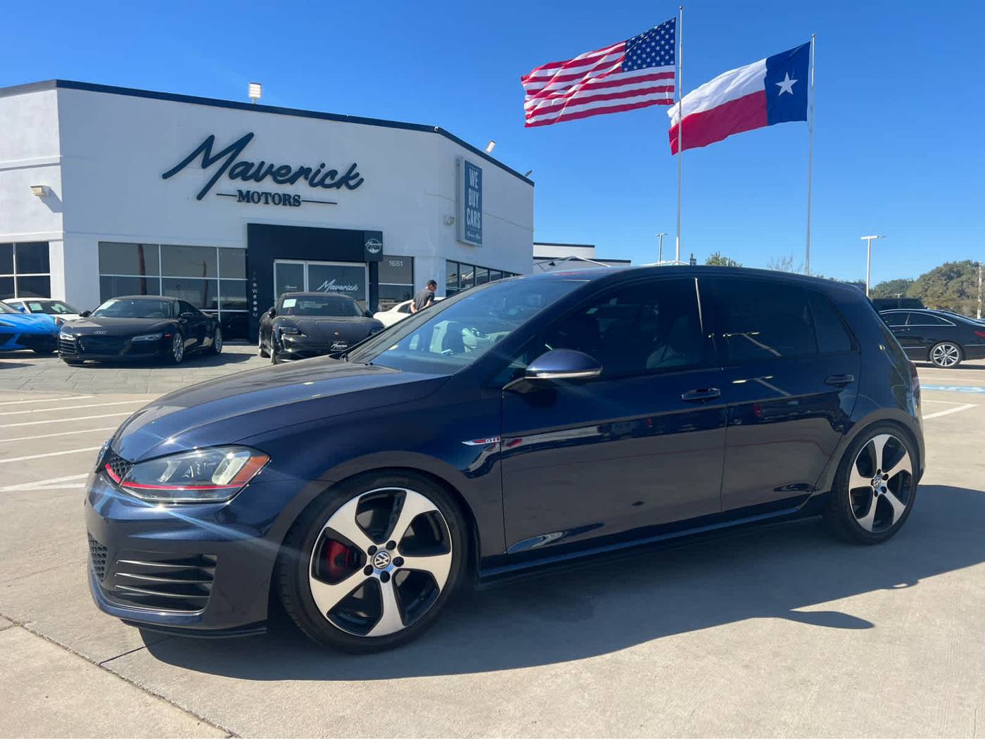 2016 Volkswagen Golf GTI SE — Hatchback — 54,689 mi — Lewisville, TX