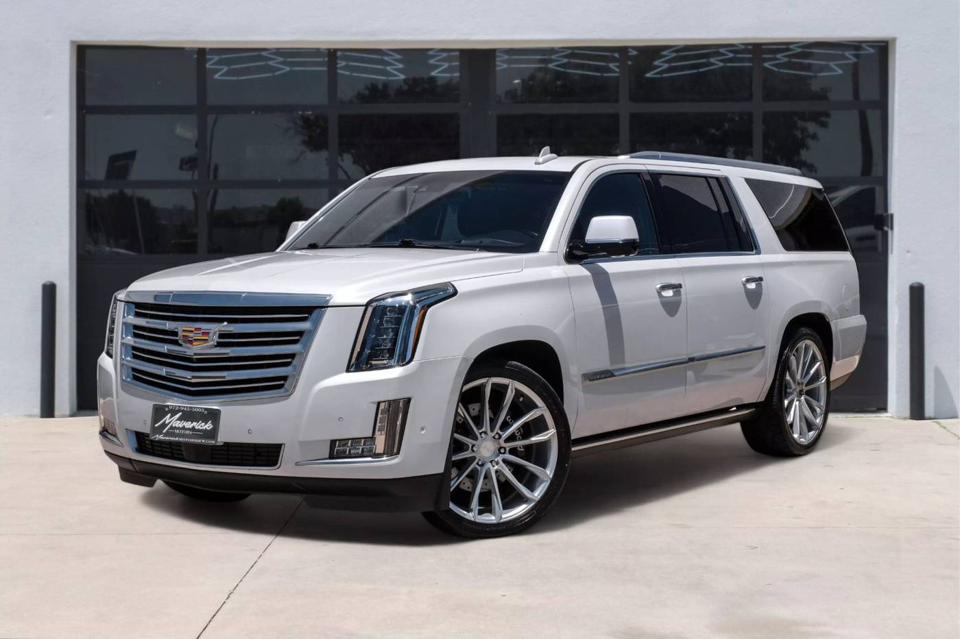 2018 Cadillac Escalade Platinum — SUV — 80,540 mi — Lewisville, TX