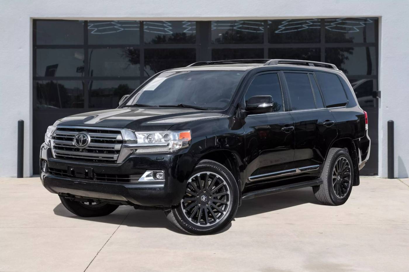2016 Toyota Land Cruiser Base — SUV — 152,482 mi — Lewisville, TX