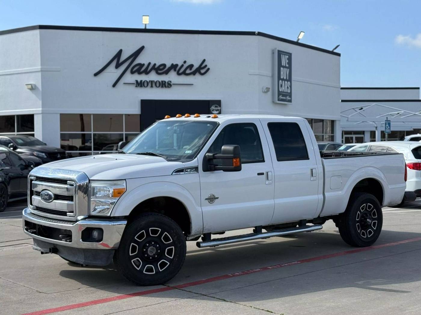 2016 Ford Super Duty F-350 Platinum — Pickup Truck — 118,791 mi — Lewisville, TX