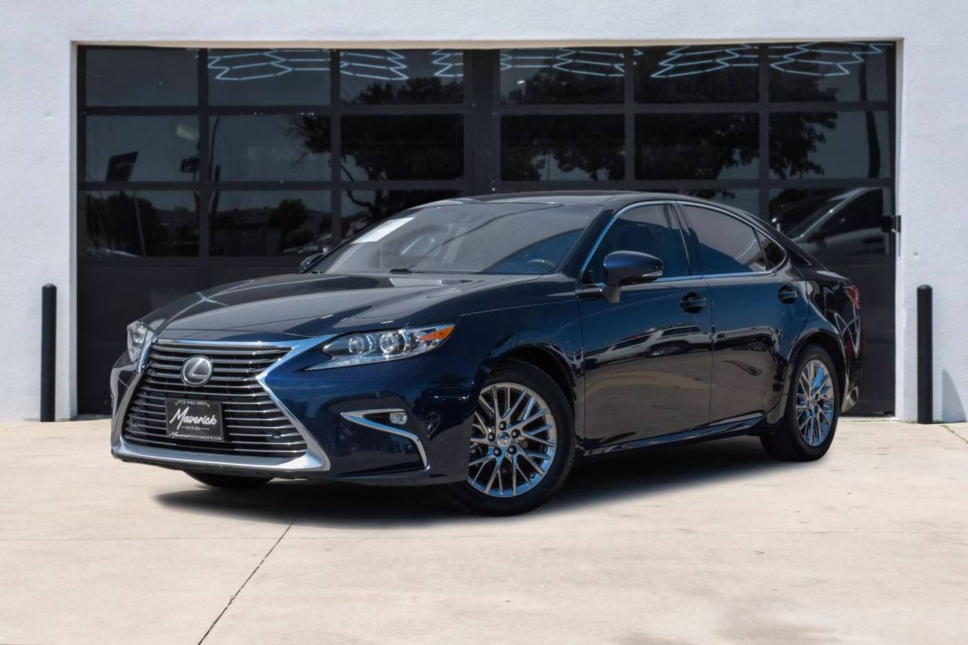 2017 Lexus ES ES 350 — Sedan — 113,450 mi — Lewisville, TX