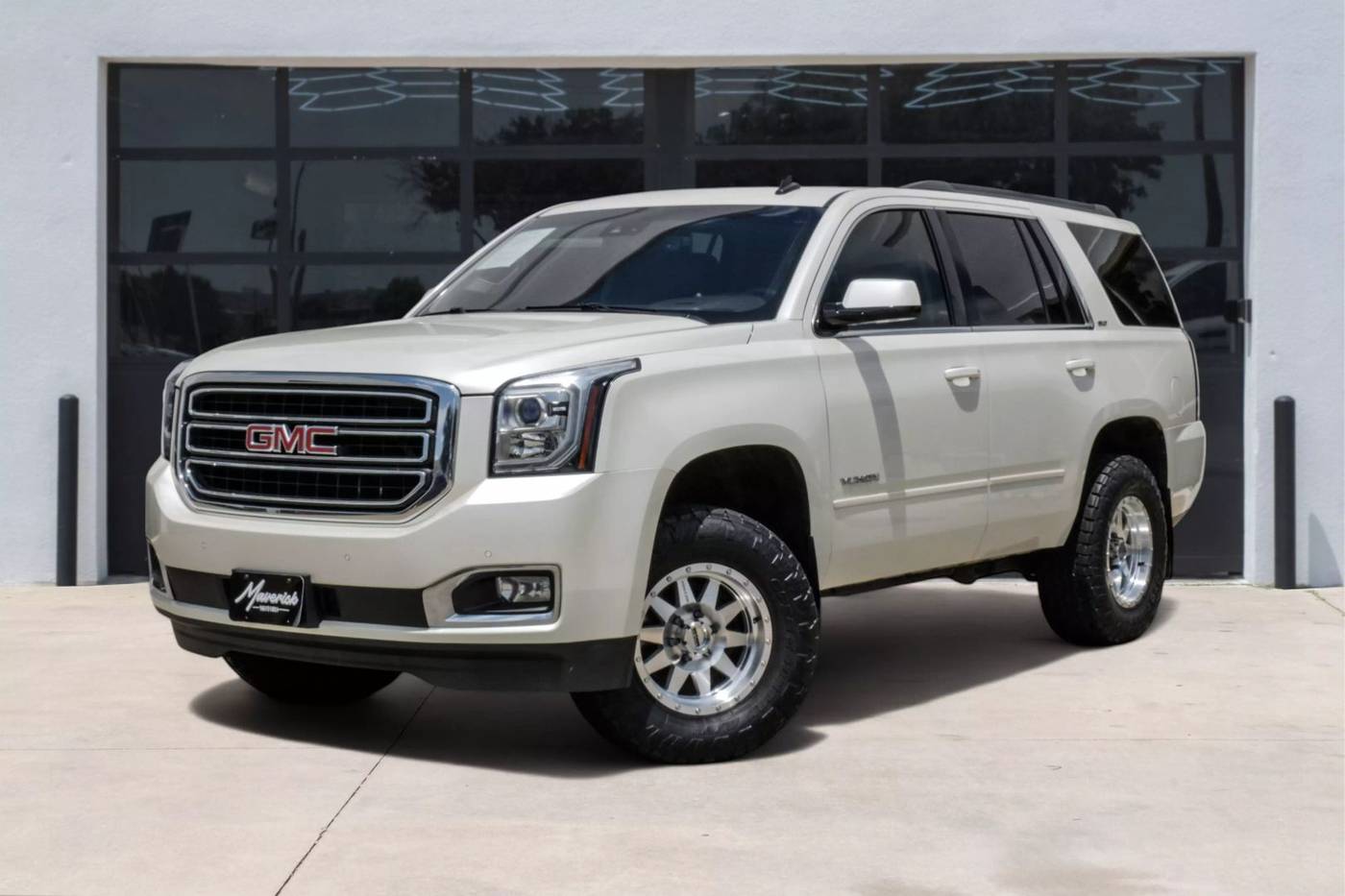 2015 GMC Yukon SLT — SUV — 121,704 mi — Lewisville, TX