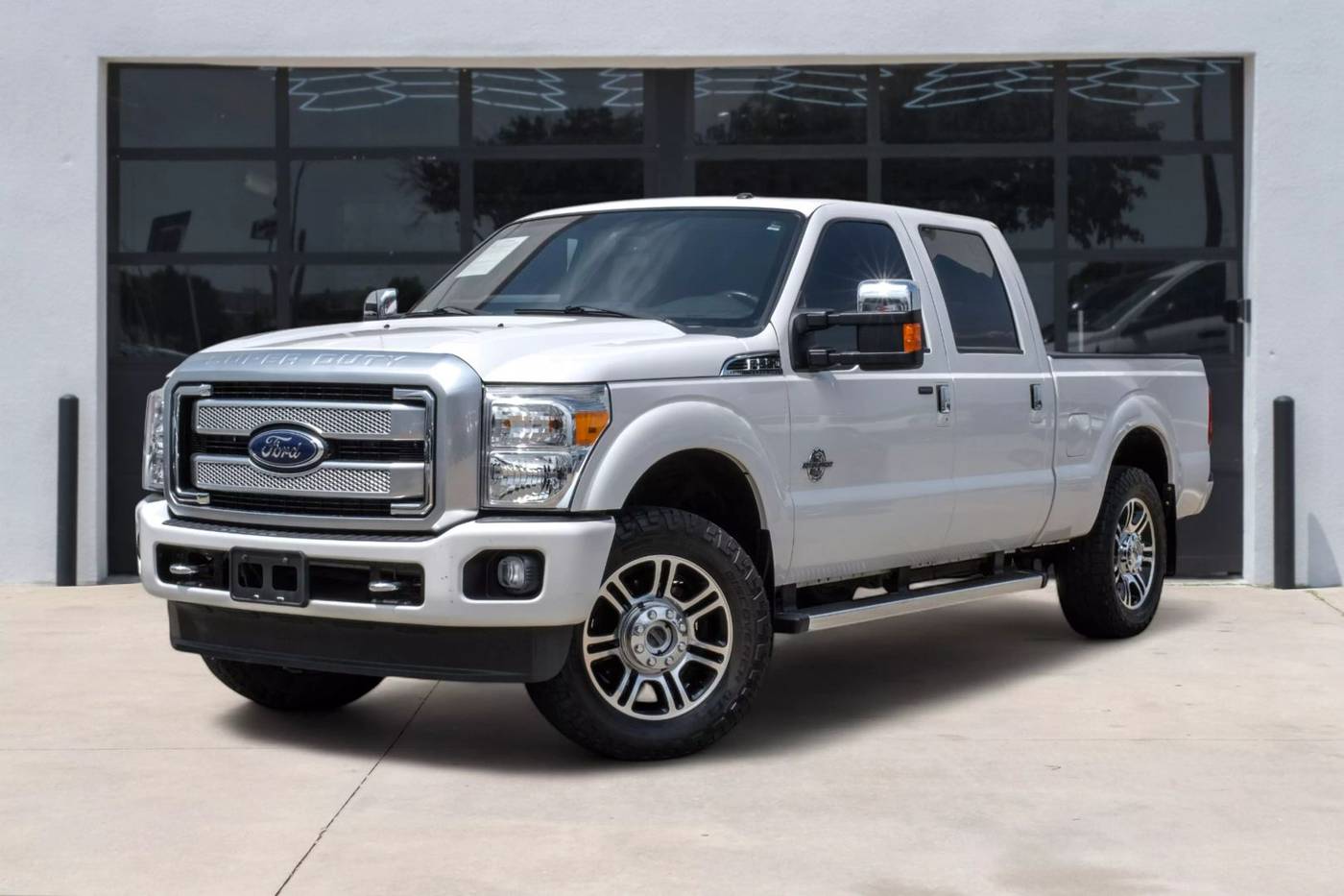 2016 Ford Super Duty F-250 Platinum — Pickup Truck — 54,767 mi — Lewisville, TX