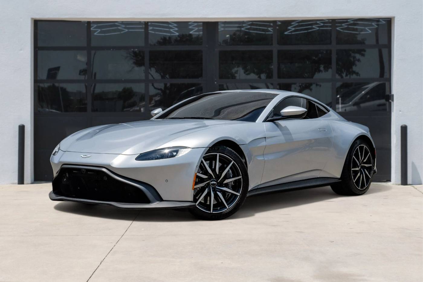 2020 Aston Martin Vantage