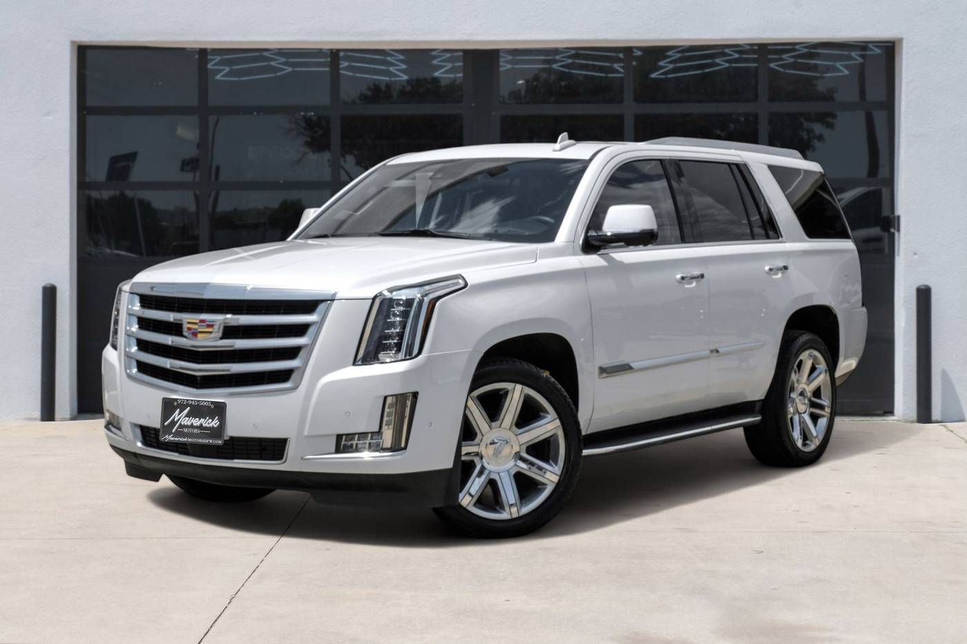 2020 Cadillac Escalade Premium Luxury — SUV — 23,254 mi — Lewisville, TX