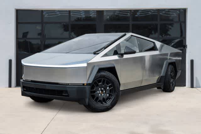 2024 Tesla Cybertruck Standard — Pickup Truck — 7,521 mi — Lewisville, TX