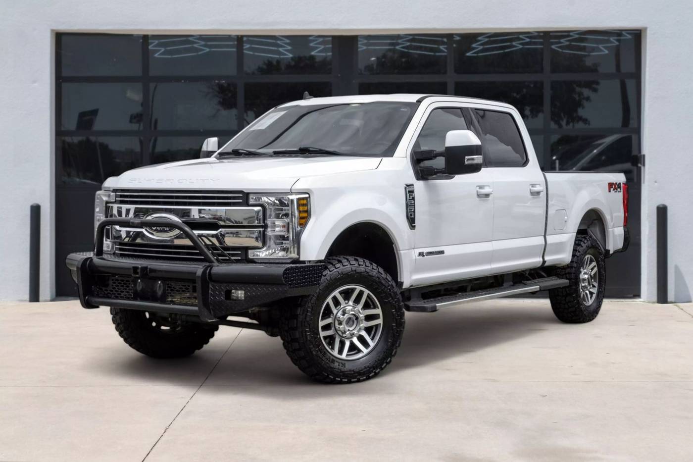 2019 Ford Super Duty F-250 Lariat — Pickup Truck — 143,727 mi — Lewisville, TX