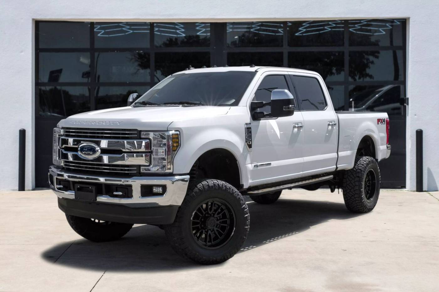 2019 Ford Super Duty F-250 Lariat — Pickup Truck — 53,157 mi — Lewisville, TX