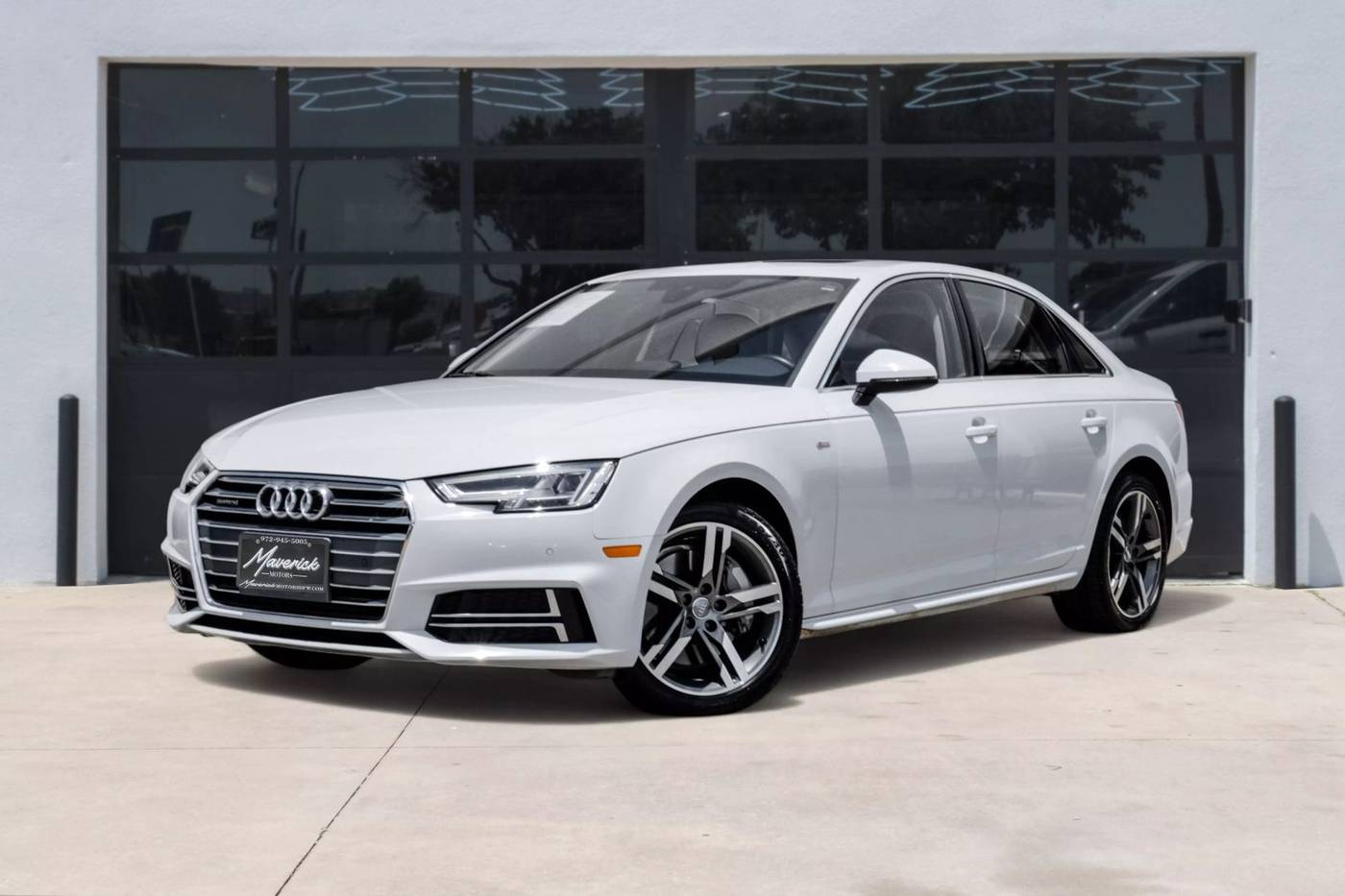 2017 Audi A4 Premium Plus — Sedan — 32,579 mi — Lewisville, TX