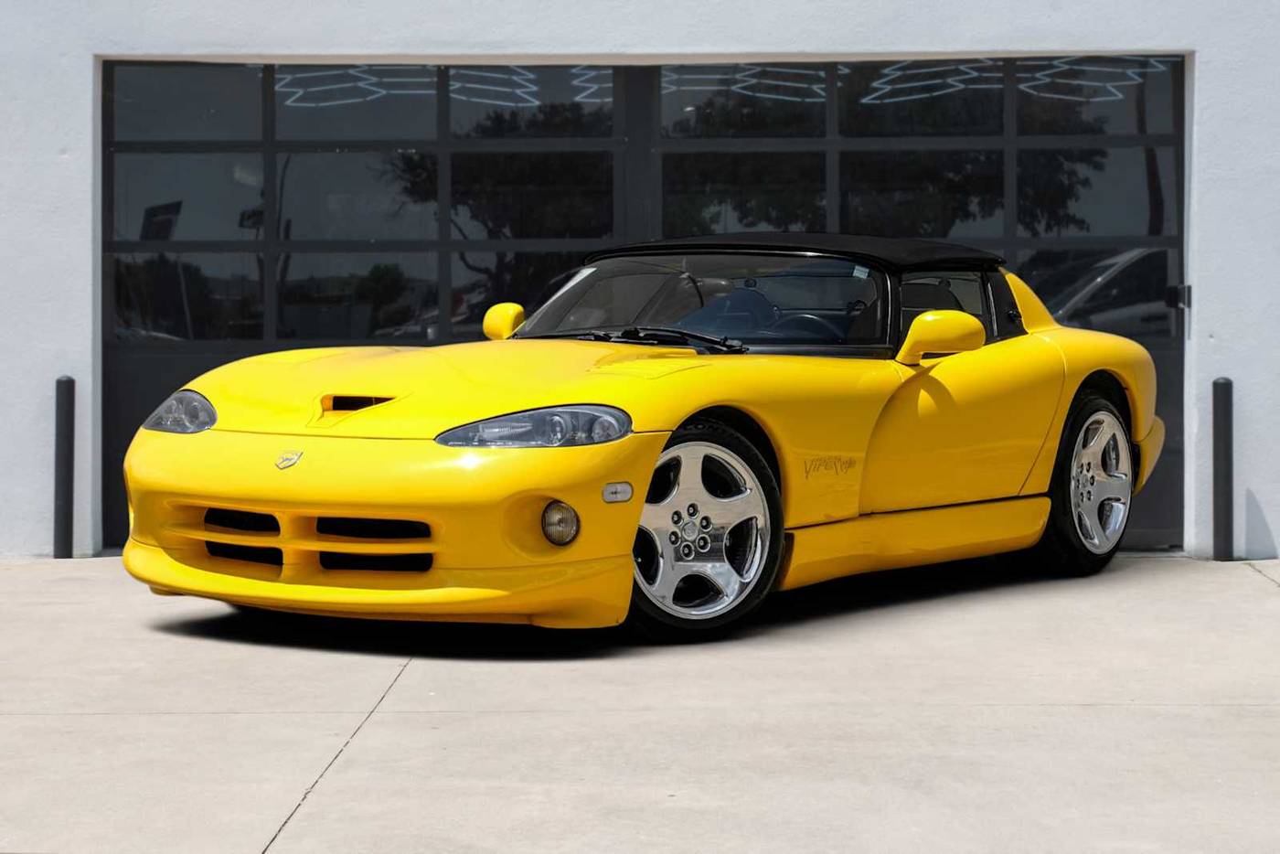 2001 Dodge Viper RT/10