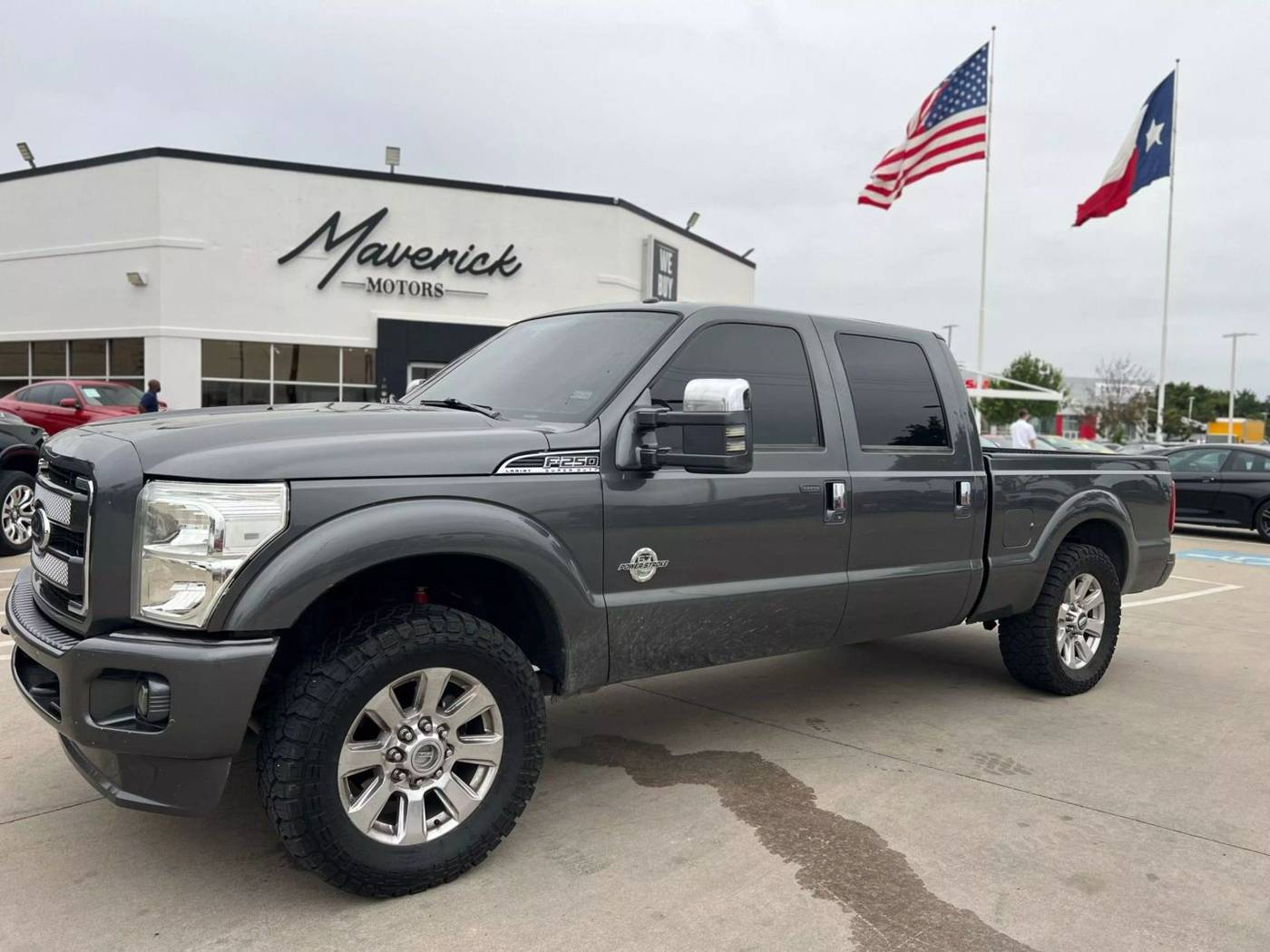 2015 Ford Super Duty F-250 Platinum — Pickup Truck — 106,974 mi — Lewisville, TX