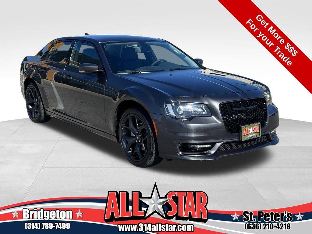 2023 Chrysler 300 Touring L — Sedan — 13,298 mi — Bridgeton, MO