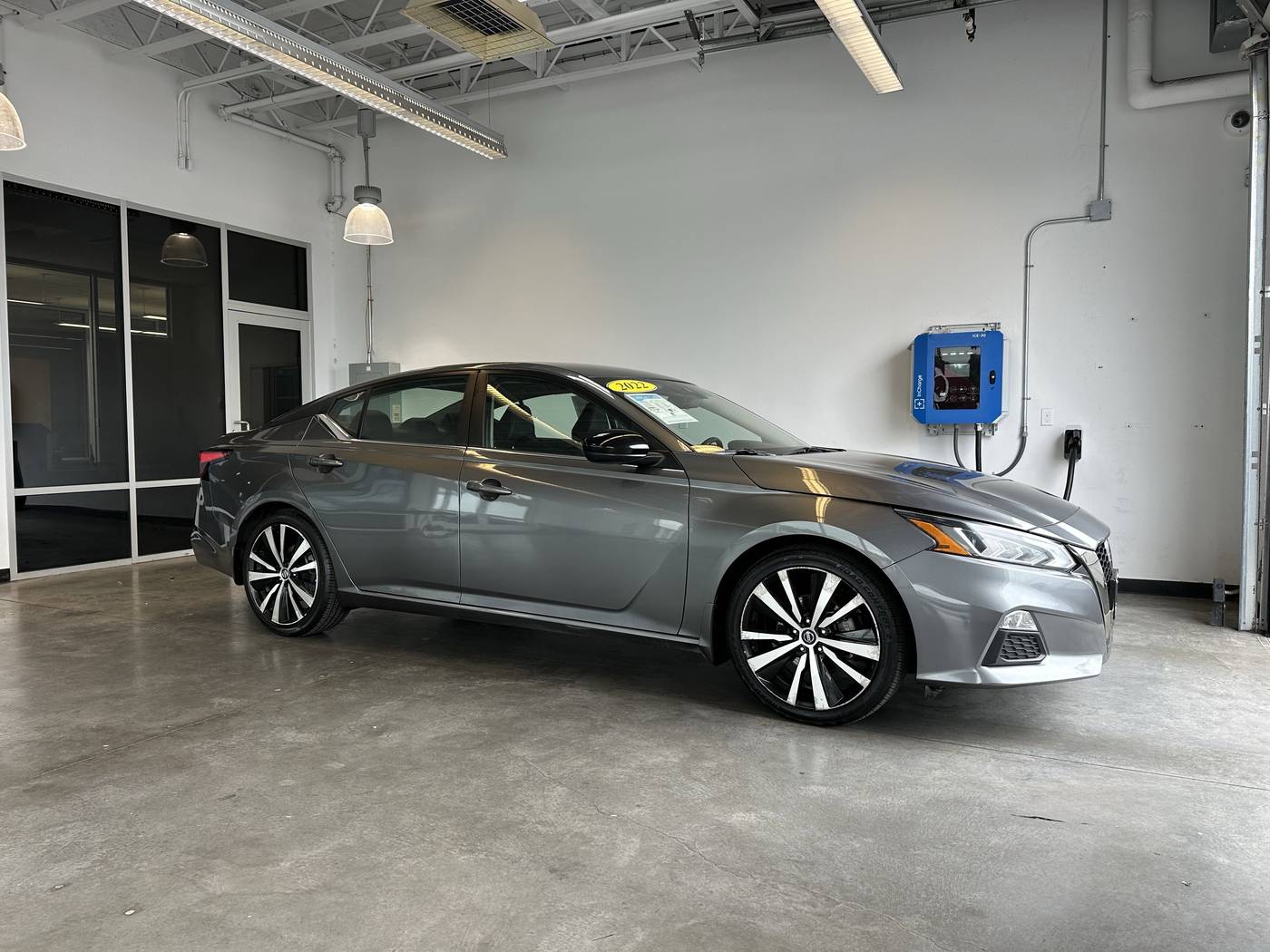 2022 Nissan Altima SR — Sedan — 52,406 mi — Longview, WA