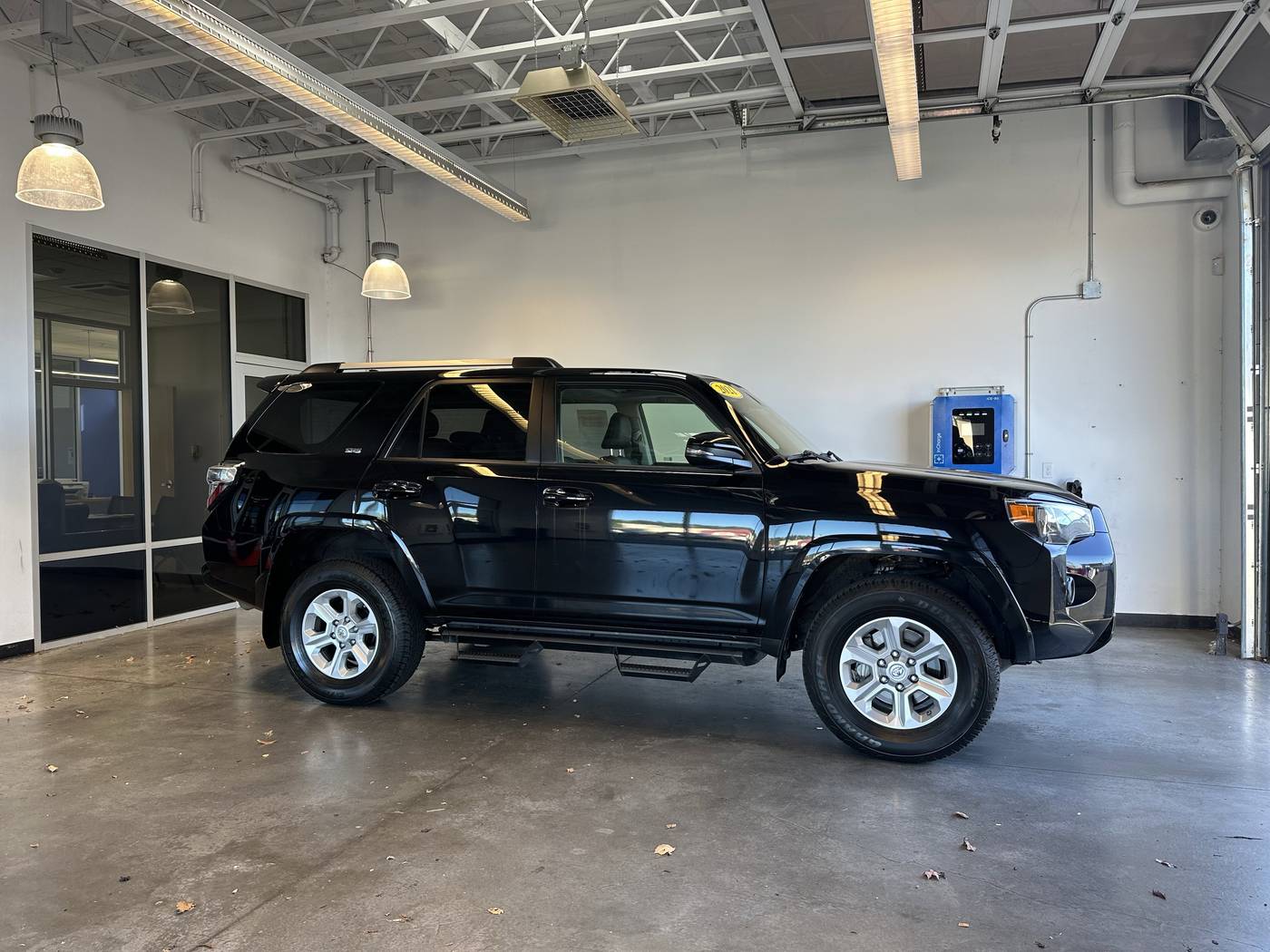 2021 Toyota 4Runner SR5 Premium — SUV — 41,103 mi — Longview, WA