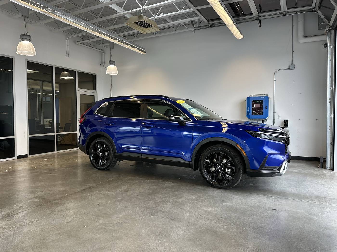 2023 Honda CR-V Hybrid Sport Touring — SUV — 37,937 mi — Longview, WA