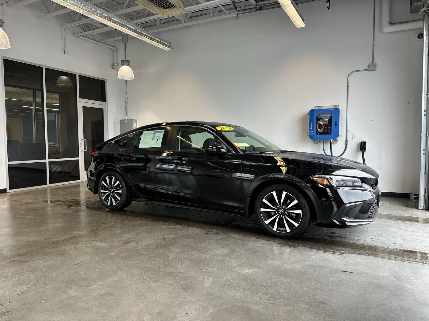 2024 Honda Civic EX-L — Hatchback — 16,204 mi — Longview, WA