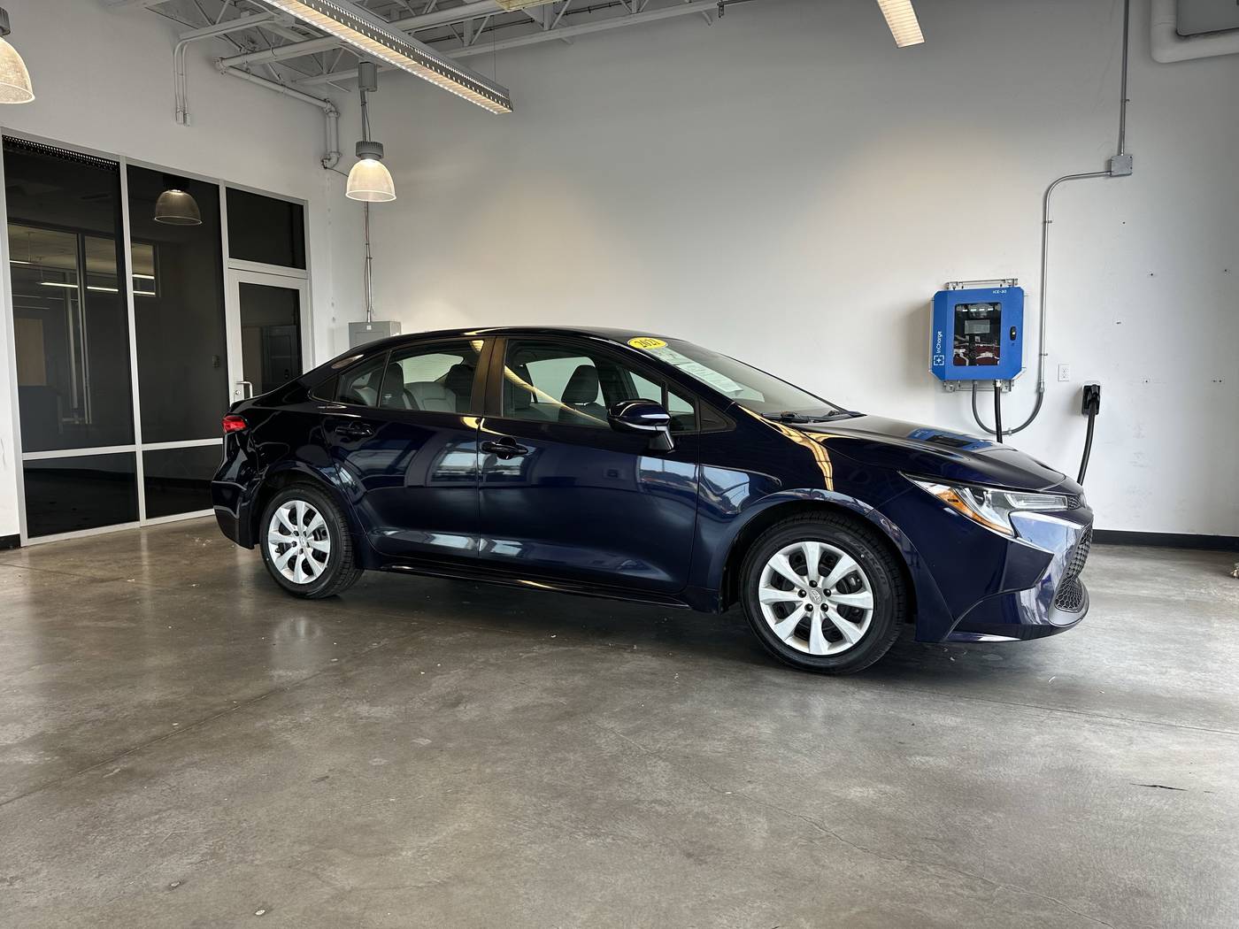 2021 Toyota Corolla LE — Sedan — 106,772 mi — Longview, WA