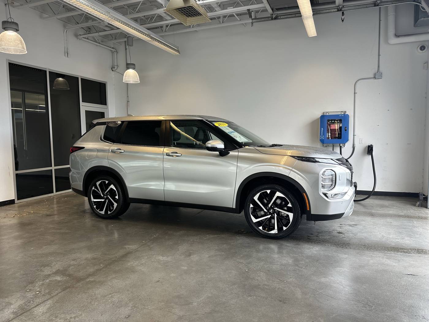 2023 Mitsubishi Outlander SE — SUV — 51,770 mi — Longview, WA