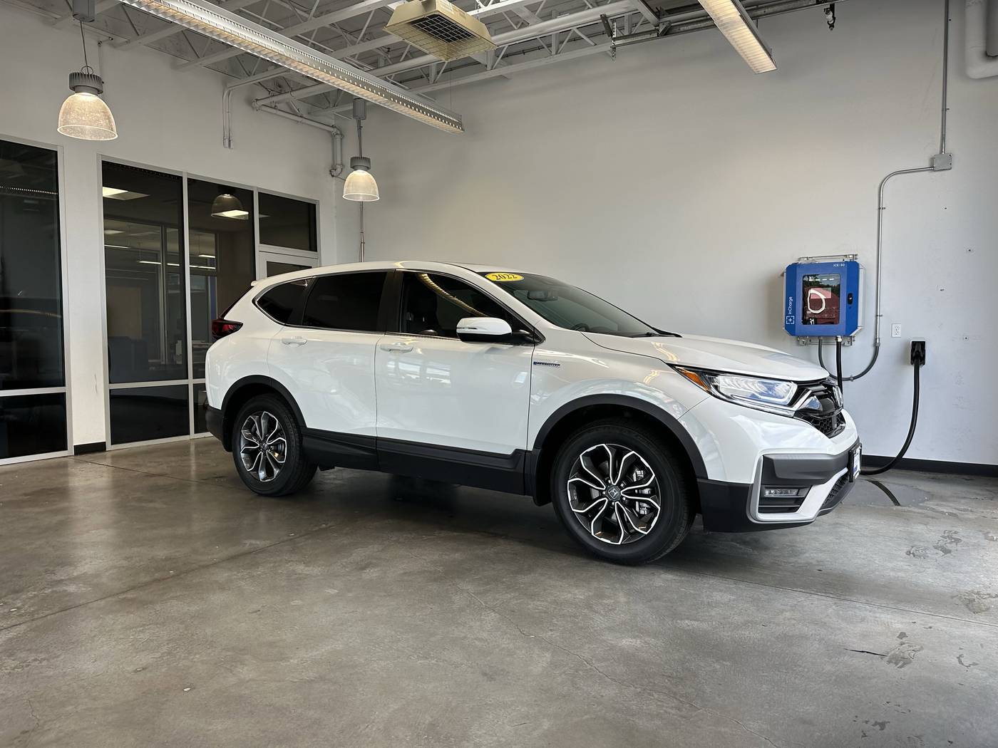 2022 Honda CR-V Hybrid EX-L — SUV — 27,429 mi — Longview, WA